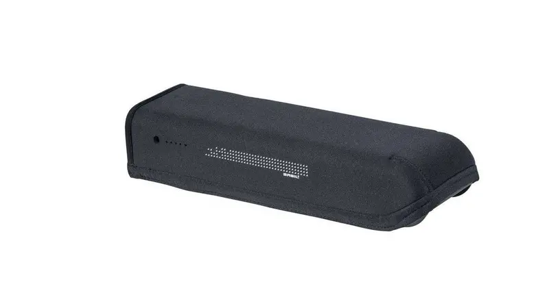 Basil Steps-Compatible Battery Cover For Rear Rack Mounts 1