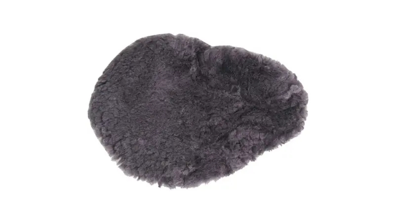Natural Sheepskin Saddle Cover For Comfort And Protection 1