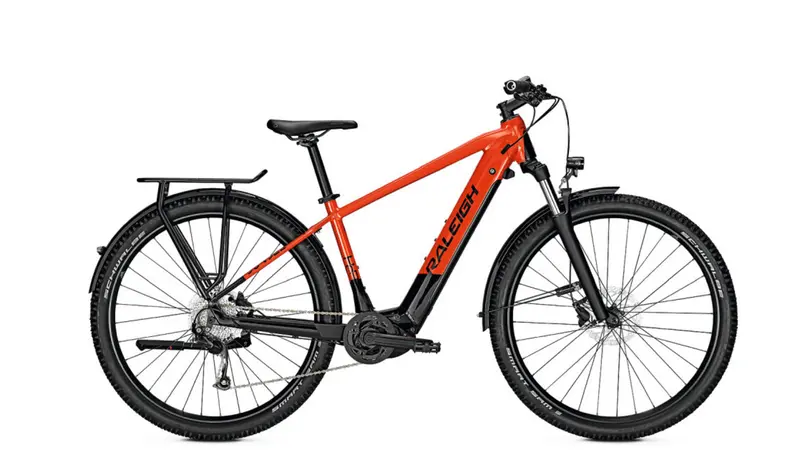 Raleigh Dundee 9-Speed Hybrid Bicycle 1